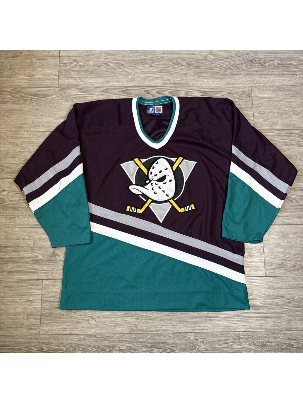 Vintage Starter Anaheim Mighty Ducks Purple Hockey Jersey Men’s Large